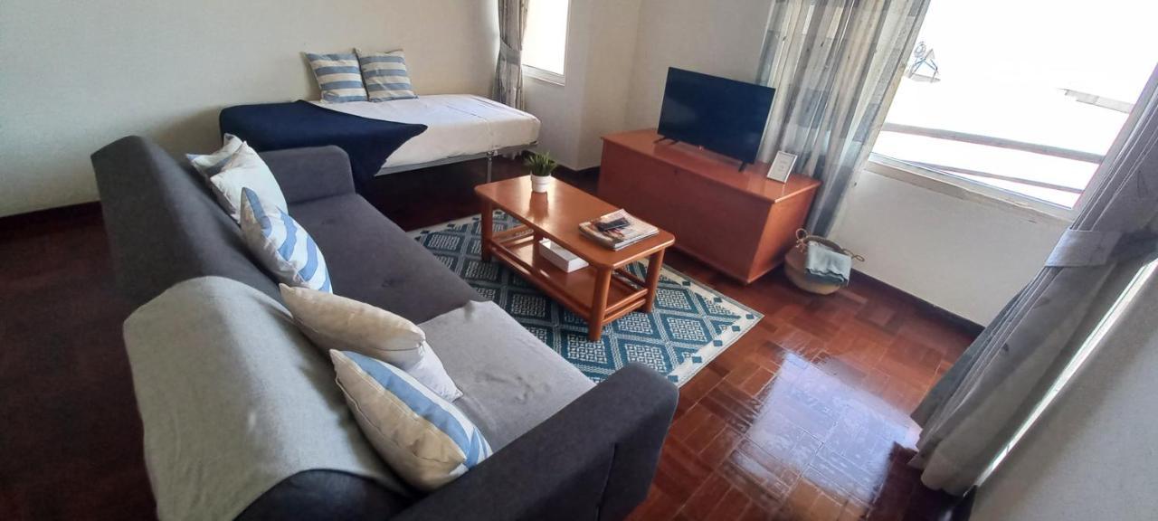 Costa Azul Apartment Порто Мониз Екстериор снимка