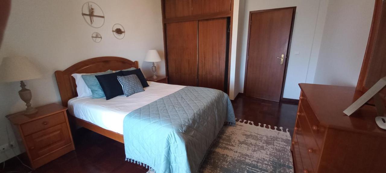 Costa Azul Apartment Порто Мониз Екстериор снимка