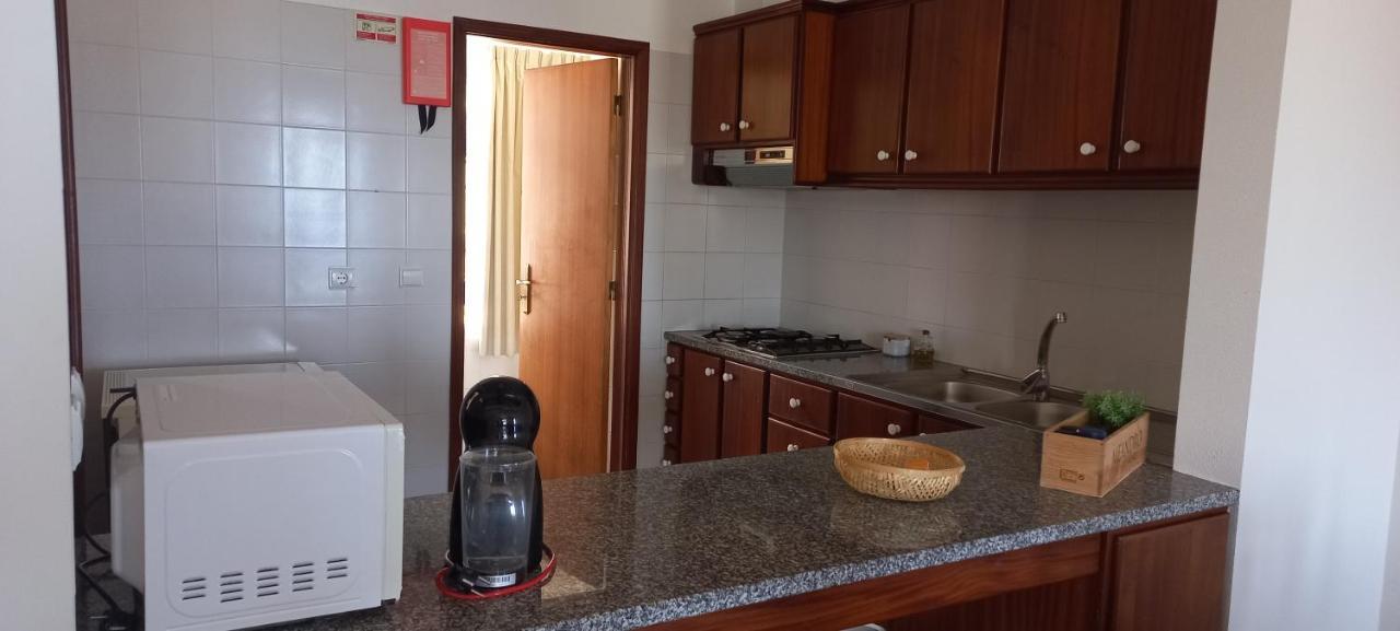 Costa Azul Apartment Порто Мониз Екстериор снимка